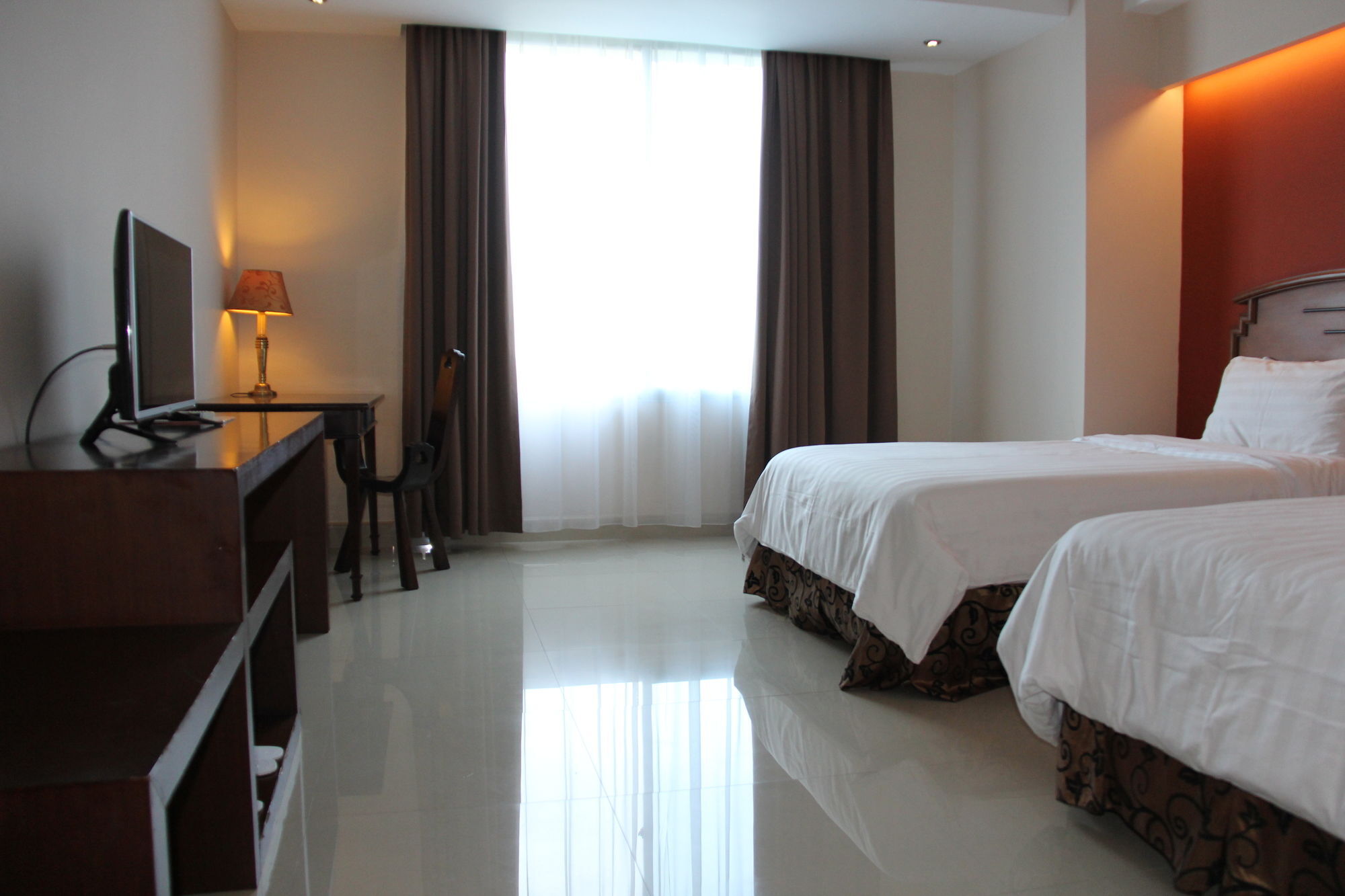 Nam Center Hotel Kemayoran Джакарта Экстерьер фото